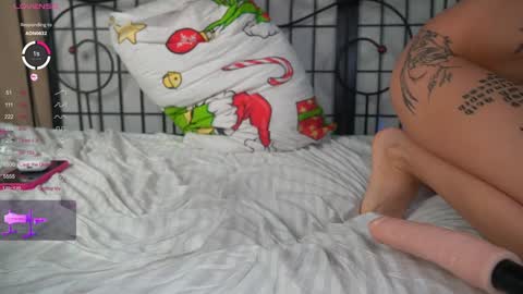 Im Emily my private is open for youmy panties are already waiting for you to wet them online show from 01-12-25, 04:29