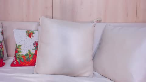   online show from 12-21-24, 03:42