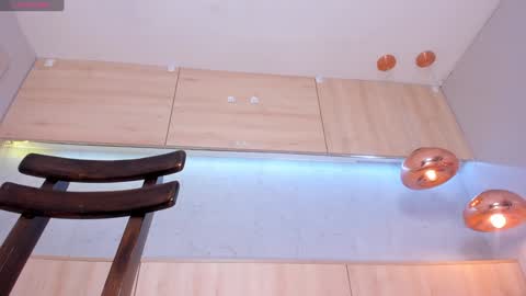   online show from 01-09-25, 03:12