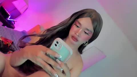 Snapshot of maryhugecock69 chatting on 03-06-26, 06:59 maryhugecock69 online show from 03-06-26, 06:59