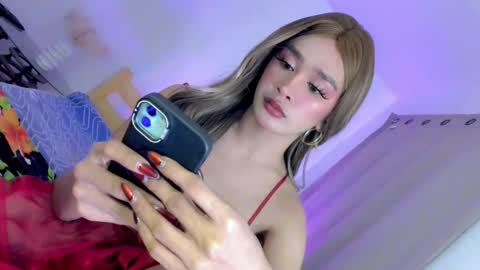 Snapshot of maryhugecock69 chatting on 04-06-26, 05:58 maryhugecock69 online show from 04-06-26, 05:58