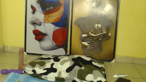 maryjane online show from 10-21-25, 06:03