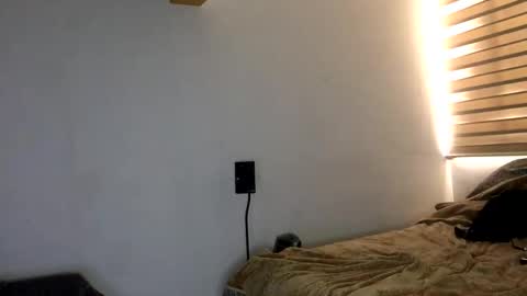 Snapshot of marylinda420 chatting on 02-22-25, 06:30 Mariana online show from 02-22-25, 06:30