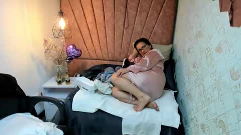 Marylin online show from 11-07-25, 07:52