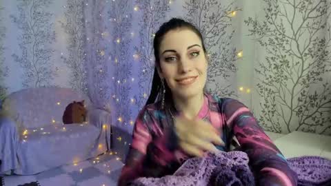Snapshot of marylou_ chatting on 02-21-25, 09:34 Mary Lou online show from 02-21-25, 09:34
