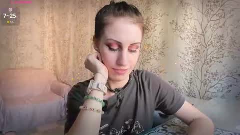 Mary Lou online show from 06-18-26, 09:14