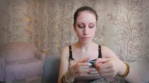 Mary Lou online show from 06-24-26, 05:28