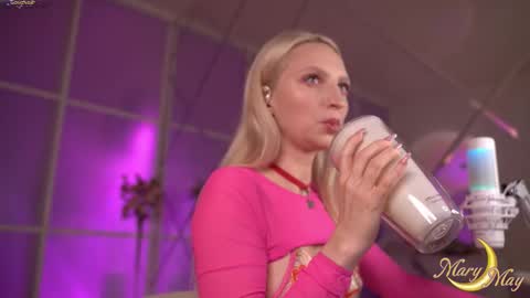 Mary online show from 09-21-25, 04:25