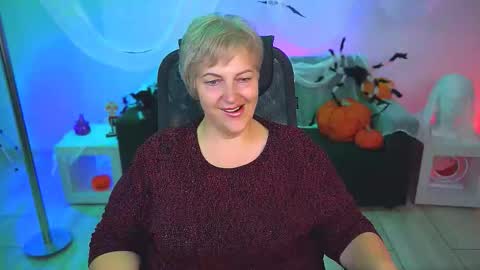 marymogan online show from 10-24-25, 04:20