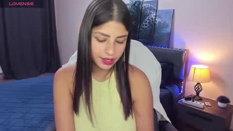 Snapshot of marysax chatting on 09-14-25, 04:50 MarySax online show from 09-14-25, 04:50