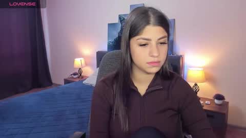 Snapshot of marysax chatting on 10-15-25, 06:35 MarySax online show from 10-15-25, 06:35