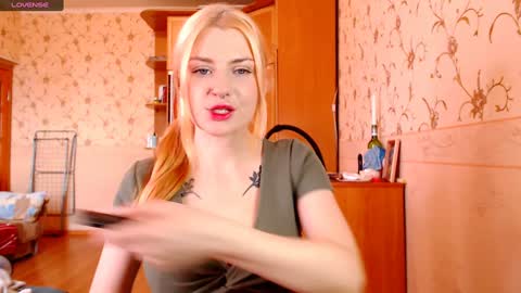 Snapshot of marysweetness chatting on 01-17-25, 10:33 Maria online show from 01-17-25, 10:33