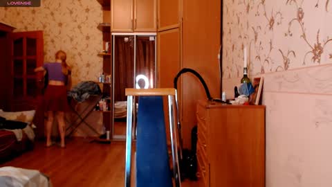 Snapshot of marysweetness chatting on 01-20-25, 05:27 Maria online show from 01-20-25, 05:27