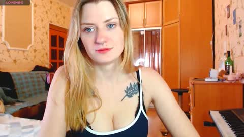 Maria online show from 11-16-25, 11:49