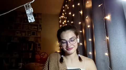 Snapshot of masakogowdy chatting on 03-04-26, 09:15 Kelly online show from 03-04-26, 09:15