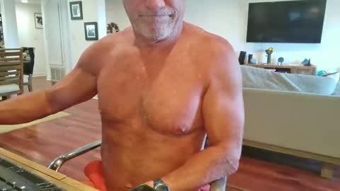 mascmuscle49 online show from 04-01-26, 06:49