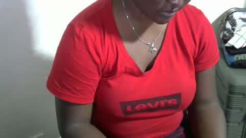 Cate online show from 09-08-25, 03:44