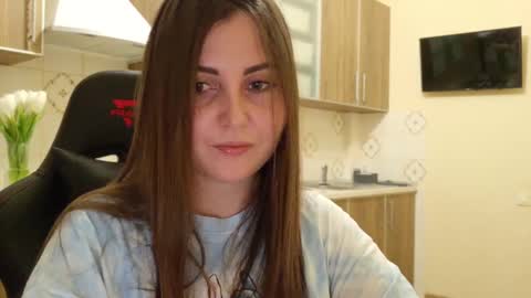 Snapshot of masha_queen chatting on 02-22-25, 06:52 Masha online show from 02-22-25, 06:52