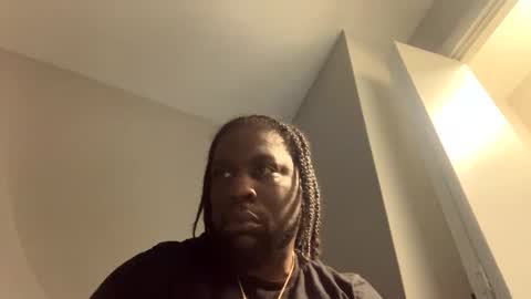 Snapshot of masked_up_juvey chatting on 12-25-24, 10:17 Toni Blakk online show from 12-25-24, 10:17