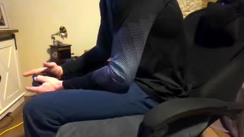 maskedyogaman online show from 12-23-25, 03:15