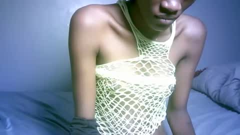 maskgang001 online show from 03-10-26, 03:11