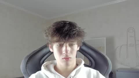 Snapshot of mason_jr chatting on 09-14-25, 03:27 mason_jr online show from 09-14-25, 03:27