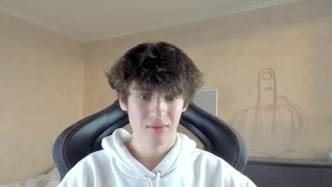 Snapshot of mason_jr chatting on 09-18-25, 02:52 mason_jr online show from 09-18-25, 02:52