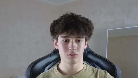 Snapshot of mason_jr chatting on 11-06-25, 01:34 mason_jr online show from 11-06-25, 01:34