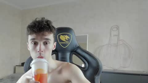 Mason online show from 10-12-25, 01:32