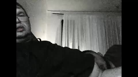 Snapshot of masonmh85 chatting on 12-04-24, 12:14 Dad .....AkA Your moms man online show from 12-04-24, 12:14