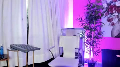 massielhot online show from 04-30-26, 06:58