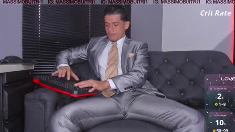 I am Massimo online show from 11-19-25, 01:00
