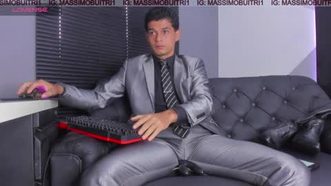 I am Massimo online show from 05-10-26, 11:48