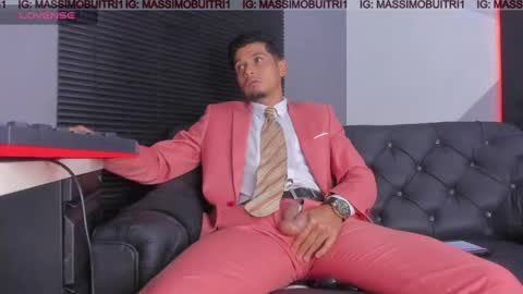 I am Massimo online show from 06-07-26, 12:15