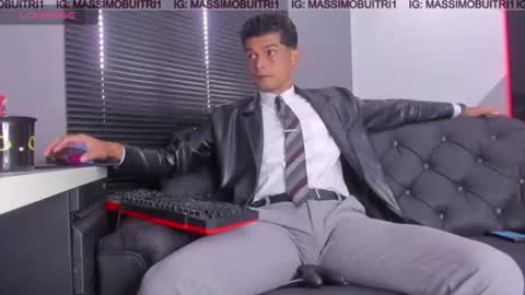 I am Massimo online show from 06-23-26, 01:42