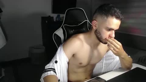 massimo online show from 11-30-25, 10:58