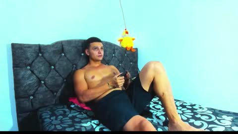 Massimo online show from 02-09-26, 01:53