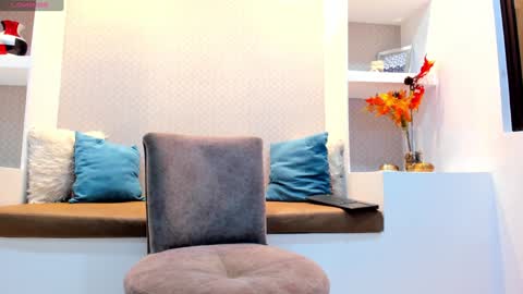 Massimo Contie online show from 12-14-24, 01:05