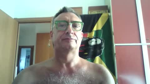 massimoxsempre online show from 10-11-25, 02:37