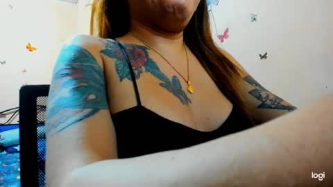 Snapshot of massivecockcum chatting on 02-05-25, 06:48 kimmy online show from 02-05-25, 06:48
