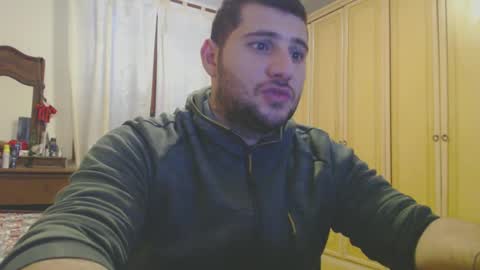 Snapshot of massu1994 chatting on 12-02-24, 11:23 Massu94 online show from 12-02-24, 11:23