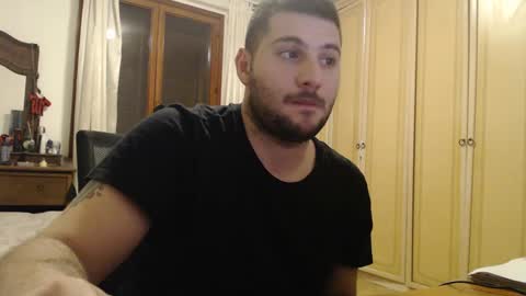 Snapshot of massu1994 chatting on 01-25-25, 05:40 Massu94 online show from 01-25-25, 05:40