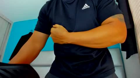 Snapshot of master4nastyslvxxx chatting on 03-28-26, 09:25 doriam online show from 03-28-26, 09:25