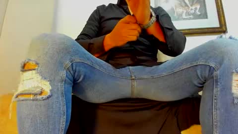 Snapshot of master4nastyslvxxx chatting on 05-19-26, 05:25 doriam online show from 05-19-26, 05:25