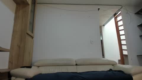 Domi online show from 12-29-24, 03:57