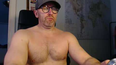 master8daddy69 online show from 02-25-26, 10:19