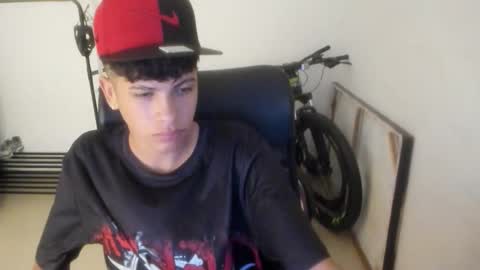 Snapshot of master_billy1 chatting on 05-31-26, 04:20 master_billy1 online show from 05-31-26, 04:20