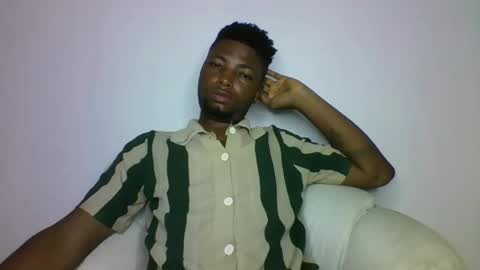 Snapshot of master_kael chatting on 02-14-26, 12:07 Master Kael online show from 02-14-26, 12:07