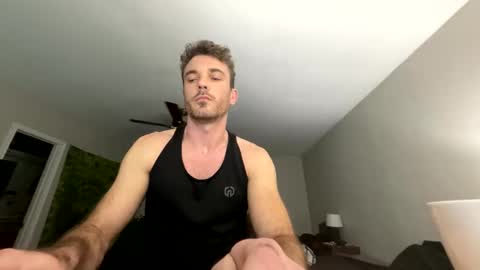 Snapshot of master_louie chatting on 12-15-24, 02:48 muskyjockdick online show from 12-15-24, 02:48