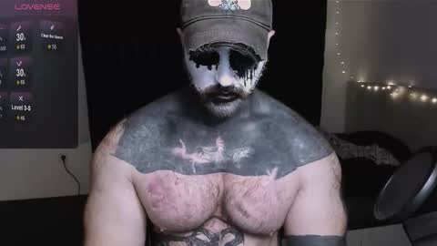 Snapshot of master_oil chatting on 11-01-25, 04:53 Huge Alex online show from 11-01-25, 04:53